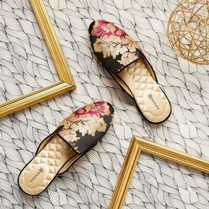Birdies The Phoebe Floral Jacquard Loafer Mules Slippers Size 7.5 NEW w/o tags